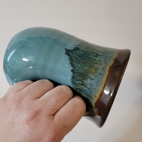 Neher Pottery Hand Warmer Left Handed Mug Set Of 2 - Picture 8 of 16